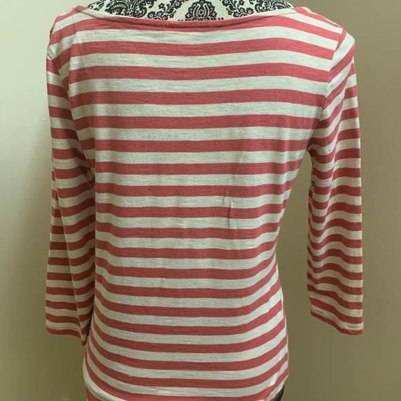 Banana Republic Bundle of Three Long and Three Quarter Sleeve Tops - Picture 5 of 7